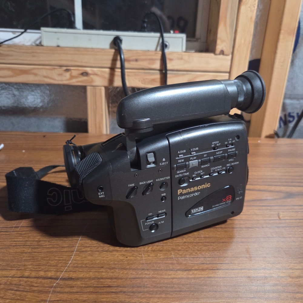 Panasonic Palmcorder PV-17 VHS-C Camcorder x8 Zoom Vintage Video Camera Untested